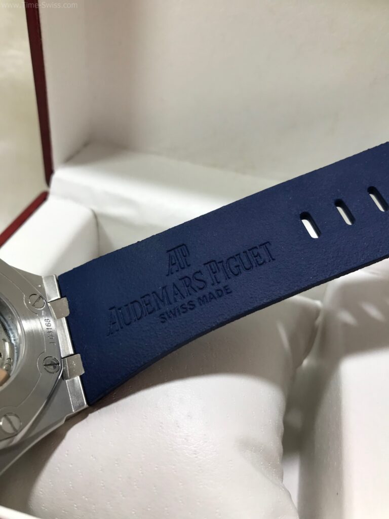 Audemars Piguet Royal Oak Driver Blue Dial 42mm Blue Rubble หน้าน้ำเงินคาดเหลือง 04