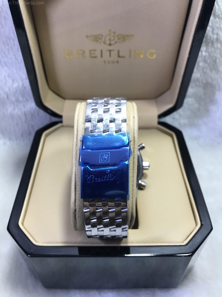 Breitling Navitimer White Dial 43mm Steel หน้าขาว สายเหล็ก 04