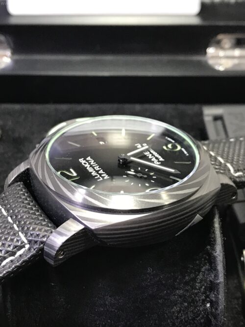 Panerai PAM1118 Luminor Marina Corbotect Black Dial 44mm