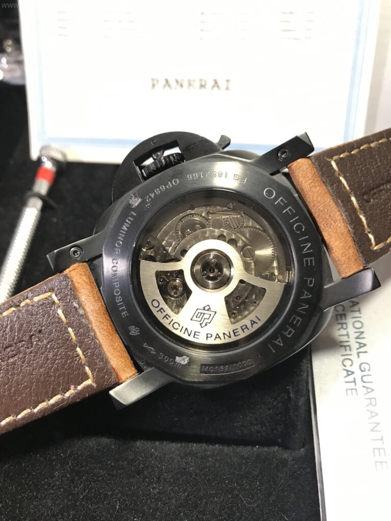 Panerai PAM441 GMT PVD Black Dial 44mm CC รมดำ สายหนังกลับสีน้ำตาล 06