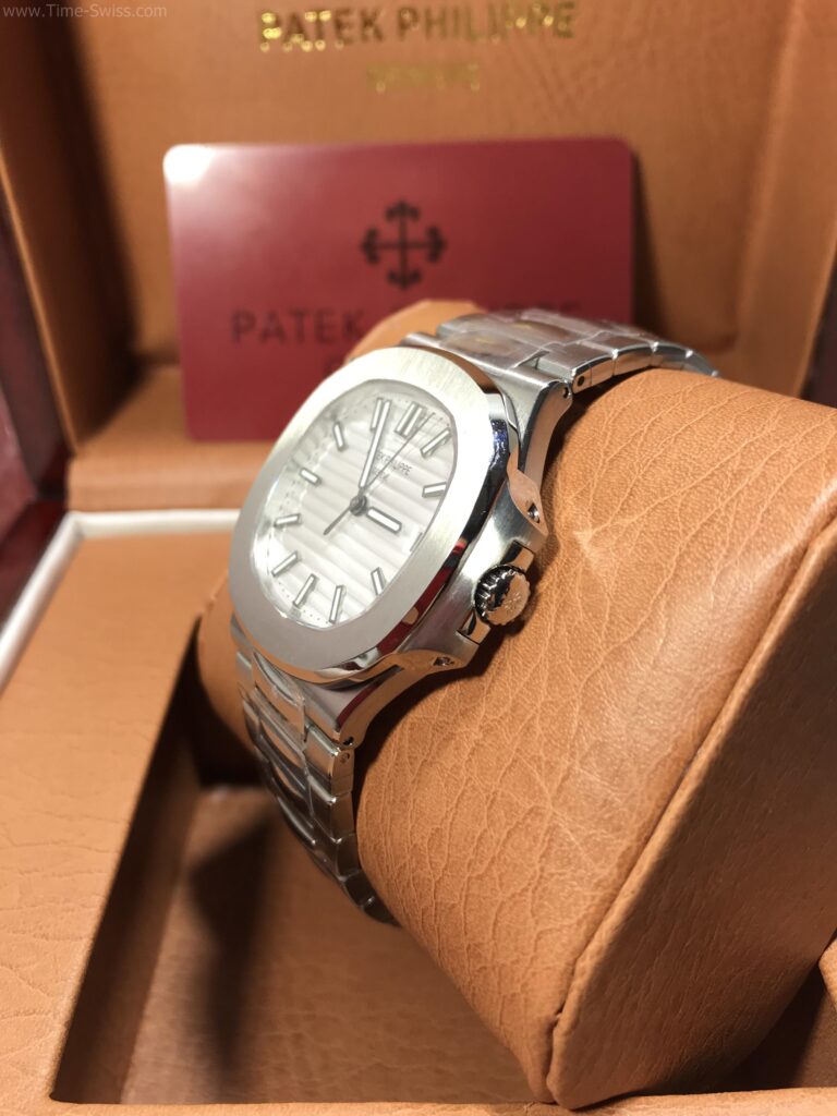 Patek Nautilus 57111A White Dial 40mm CC หน้าขาว สายเหล็ก 02