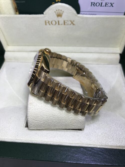 Rolex Day-Date Gold Black Dial 36mm