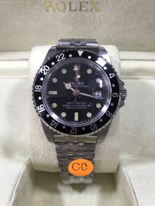 Rolex GMT File Black Dial Red Hand 40mm CC Jubilee