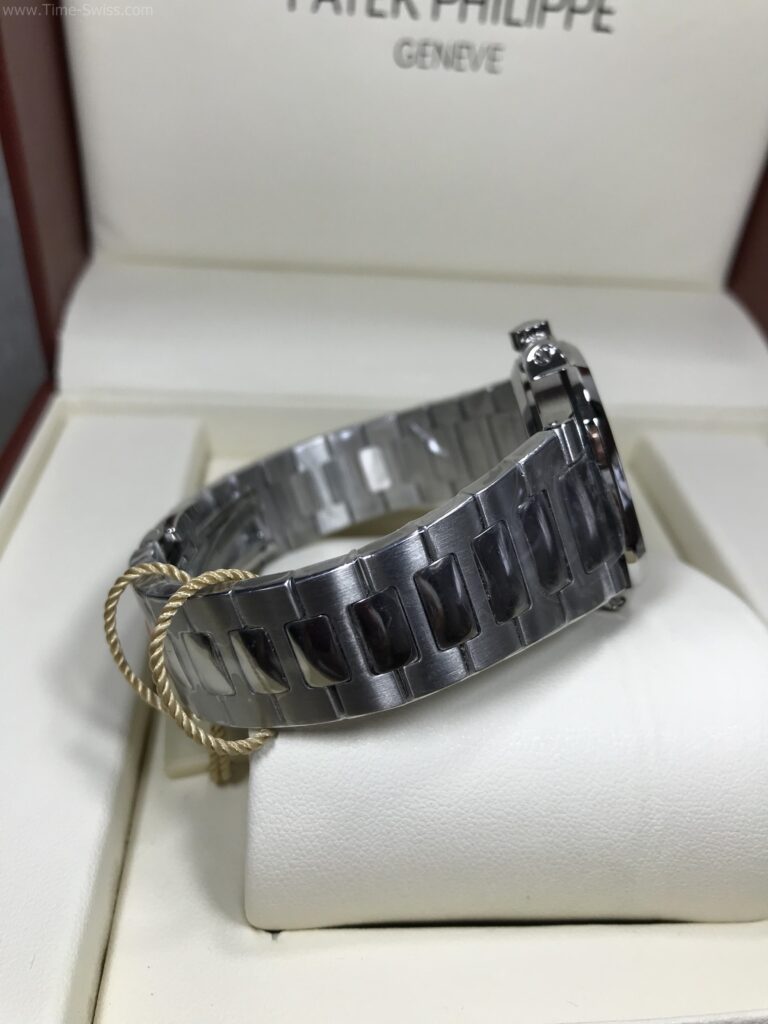 Patek Nautilus 7118-1200A Diamond Blue Dial 35mm PPF Ladies Swiss เรือนเงิน ขอบเพชร หน้าน้ำเงิน สายเหล็ก ผู้หญิง 03