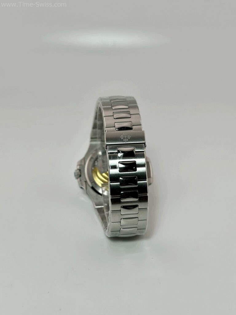 Patek Nautilus 5713-1G Diamond Blue Dial Swiss เรือนเงิน ขอบเพชร หน้าน้ำเงิน 05