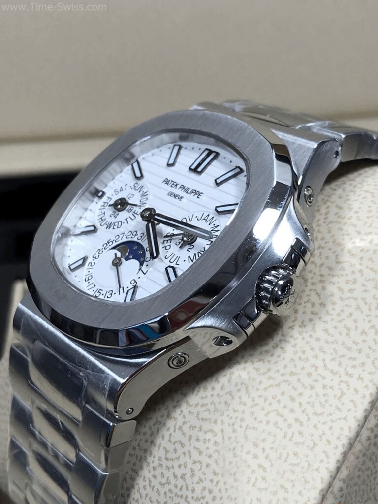 Patek Nautilus 5740 White Dial 40mm GR Swiss เรือนเงิน หน้าขาว 03