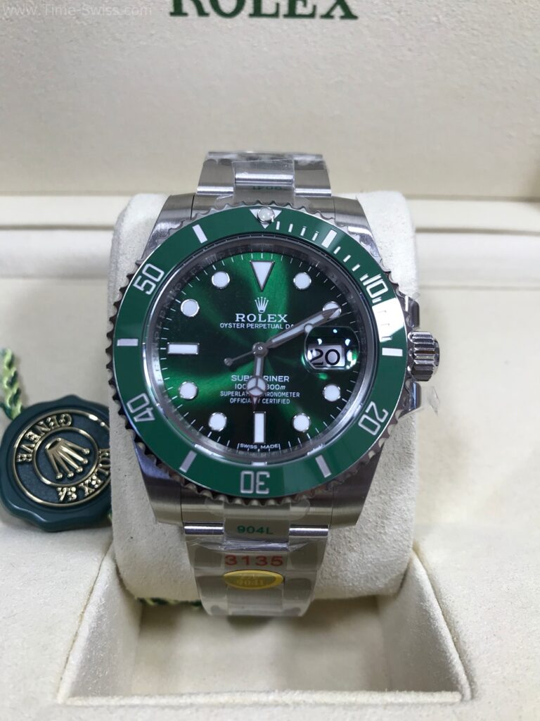 Rolex Submariner Ceramic Green Dial Hulk 40mm 3135 ZF V3 Swiss เรือนเงิน หน้าเขียว 01