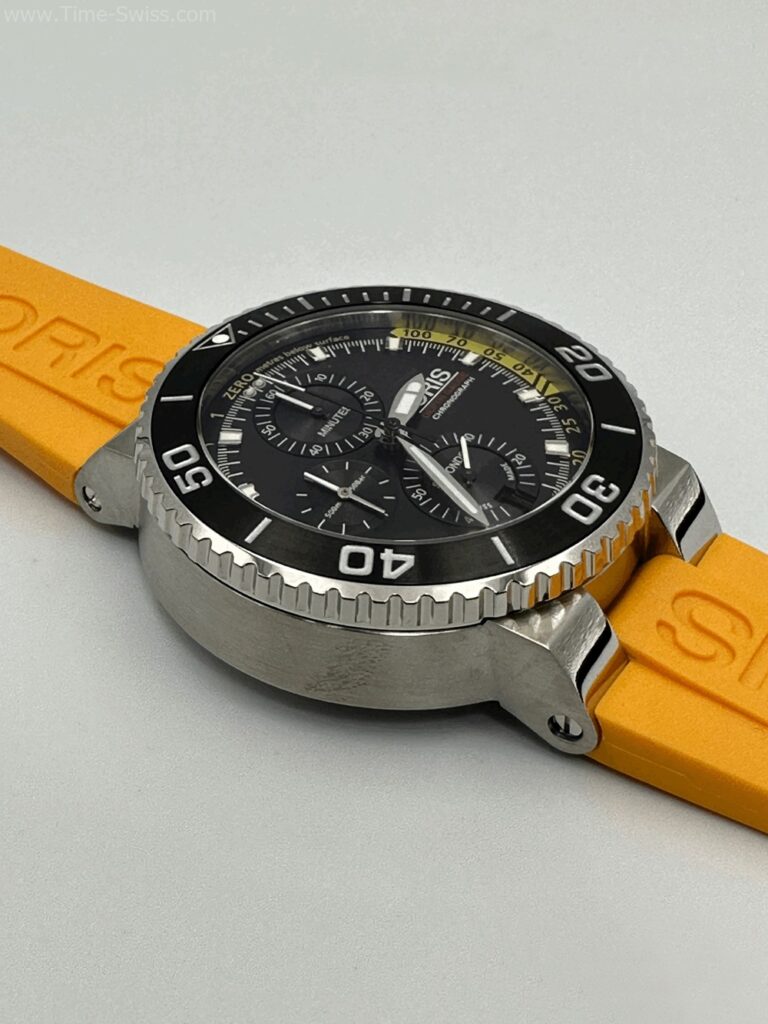 Oris Aquis Depth Gauge Chronograrh Yellow Rubble หน้าดำ สายยางเหลือง 05