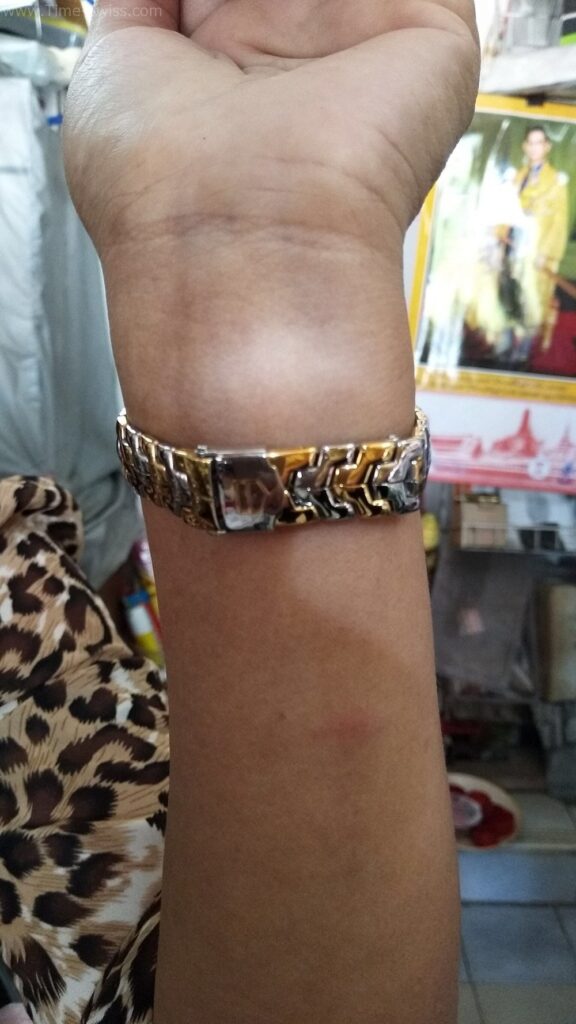 รีวิวนาฬิกา Tag AA ผู้หญิง 08